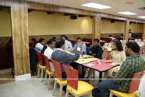 Navneet Kaur in Dosa Palace, Freemont, CA