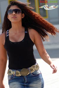 Nayanatara From Dubai Seenu