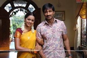 Gopichand, Bhavna