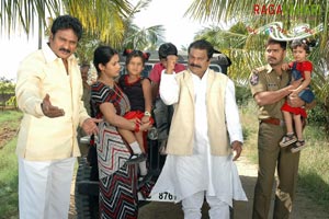 Srikanth, Kalyani, Mumaith Khan