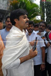 Pawan Kalyan Surrenders Revolver