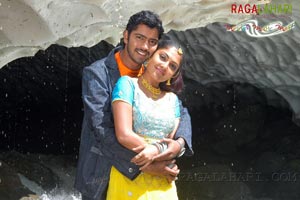 Allari Naresh, Hareesh, Kamalini Mukherji