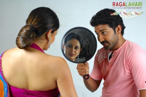 Siva Balaji, Neha Pendse