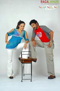 Siva Balaji, Neha Pendse