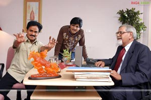 Venumadhav, Ruthika, Priya Mohan