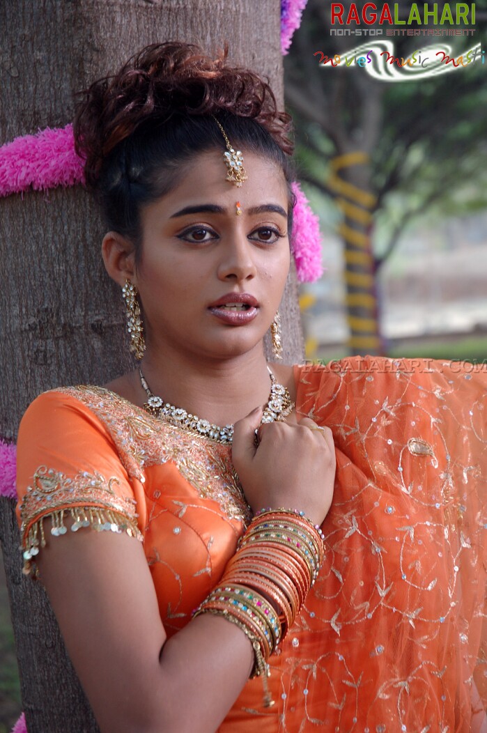 Priyamani