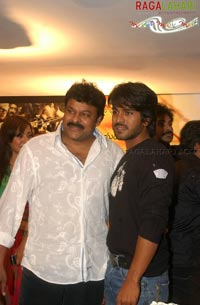 Puri Birthday 2007 Celebrations @ Prasadz, After Chiruta Premier