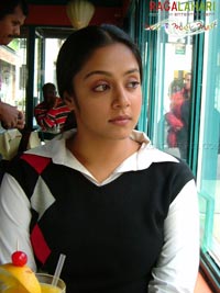 Kamalhasan, Jyothika, Kamalini Mukherji