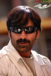 Raviteja From Dubai Seenu