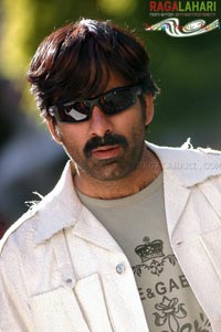 Raviteja From Dubai Seenu