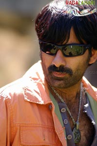 Raviteja From Dubai Seenu