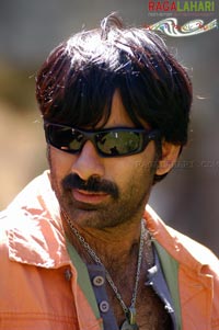 Raviteja From Dubai Seenu