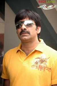 Raviteja @ Raviteja-Trisha Film Muhurat