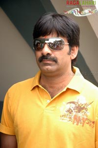 Raviteja @ Raviteja-Trisha Film Muhurat