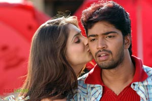 Allari Naresh, Jagapathi Babu, Gowri Munjal & Aarti Chabriya