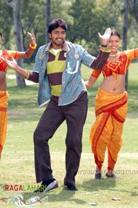 Allari Naresh, Jagapathi Babu, Gowri Munjal & Aarti Chabriya