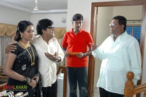 Allari Naresh, Jagapathi Babu, Gowri Munjal & Aarti Chabriya