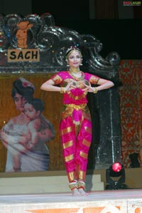 Fund Raising Fashion Show for SACH at HITEX