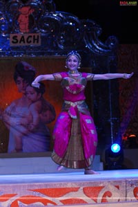 Fund Raising Fashion Show for SACH at HITEX