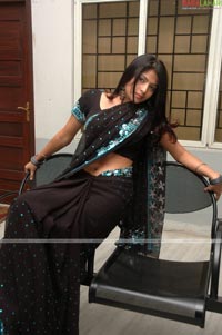 Saira Bhanu at 100 Kotlu Audio Release