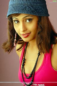 Sensuous Saira Bhanu Photo Gallery