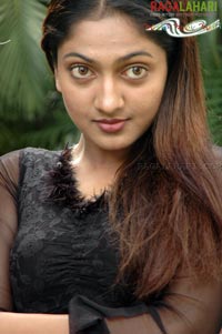 Sheela @ Hello Premistava Title Anouncement