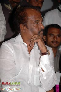 Rajinikanth, Chandrababu Naidu watched Shivaji Preview @ Prasad labs