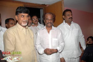 Rajinikanth, Chandrababu Naidu watched Shivaji Preview @ Prasad labs