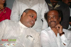 Rajinikanth, Chandrababu Naidu watched Shivaji Preview @ Prasad labs