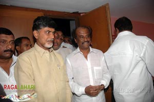 Rajinikanth, Chandrababu Naidu watched Shivaji Preview @ Prasad labs