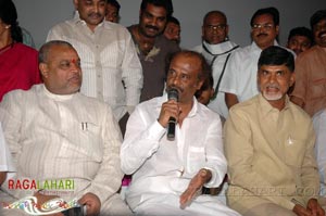 Rajinikanth, Chandrababu Naidu watched Shivaji Preview @ Prasad labs