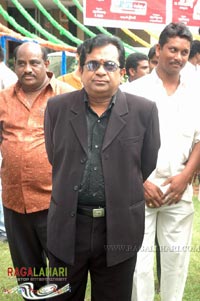 Shivaji-Ravi Krishna-Brahmanandam-Kamalini Film Muhurat