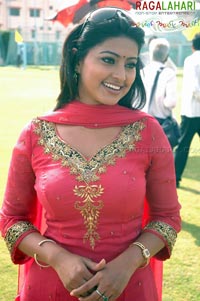 Sneha @ Nee Sukhame Ne Koruthunna Muhurat