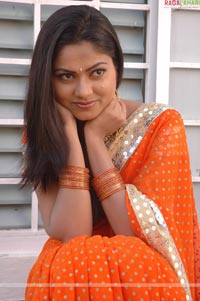 Suhasini @ Navataram