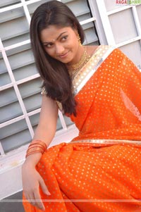 Suhasini @ Navataram