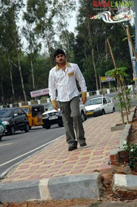 Kamalakar, Abhishek, Suhasini, Krithi