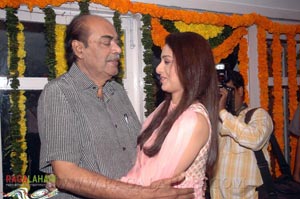 Tabu-Chandra Siddarth Film Muhurat