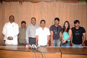 Tarun-Ileana Film Press Meet