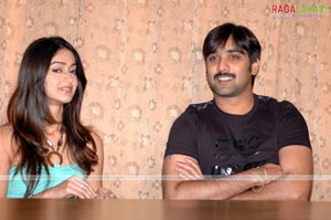 Tarun-Ileana Film Press Meet