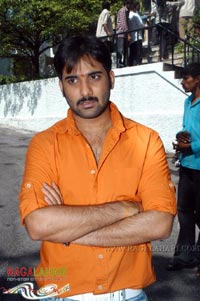 Tarun-Priyamani Film Muhurat