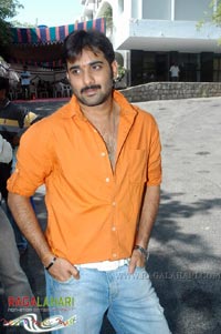 Tarun-Priyamani Film Muhurat