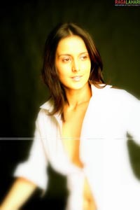 Tulip Joshi