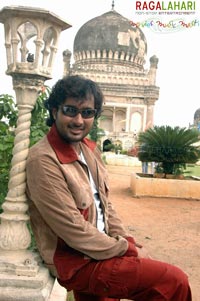 Uday Kiran @ Lakshmi Putrudu Sets