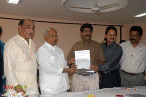 Vijaychander Donates 14 Acres