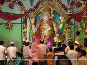 Vinayaka Idols at Vashi Area, Navi Mumbai