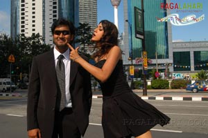 Uday Kiran, Neha Jhulka