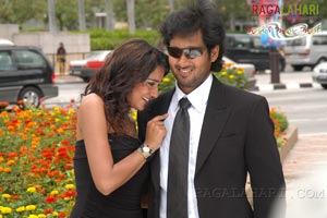 Uday Kiran, Neha Jhulka