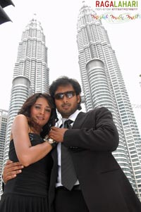 Uday Kiran, Neha Jhulka