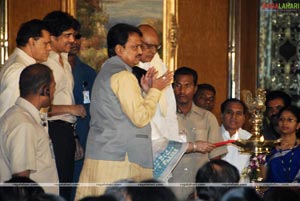 ANR Award 2009 presented to Lata Mangeshkar