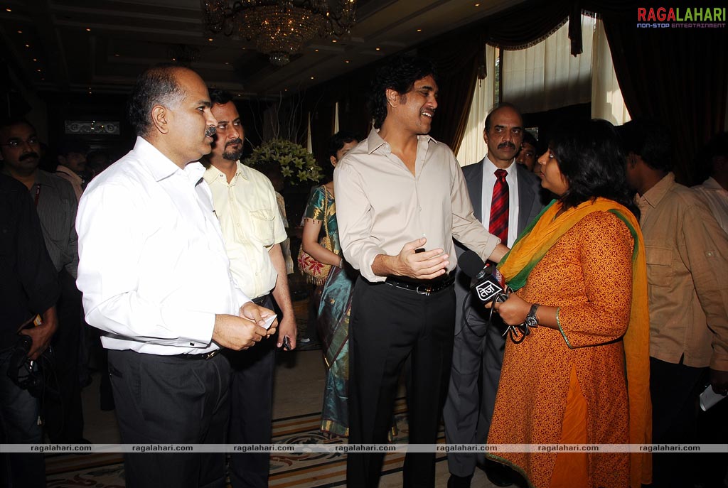 ANR Award 2009 Presented to Lata Mangeshkar